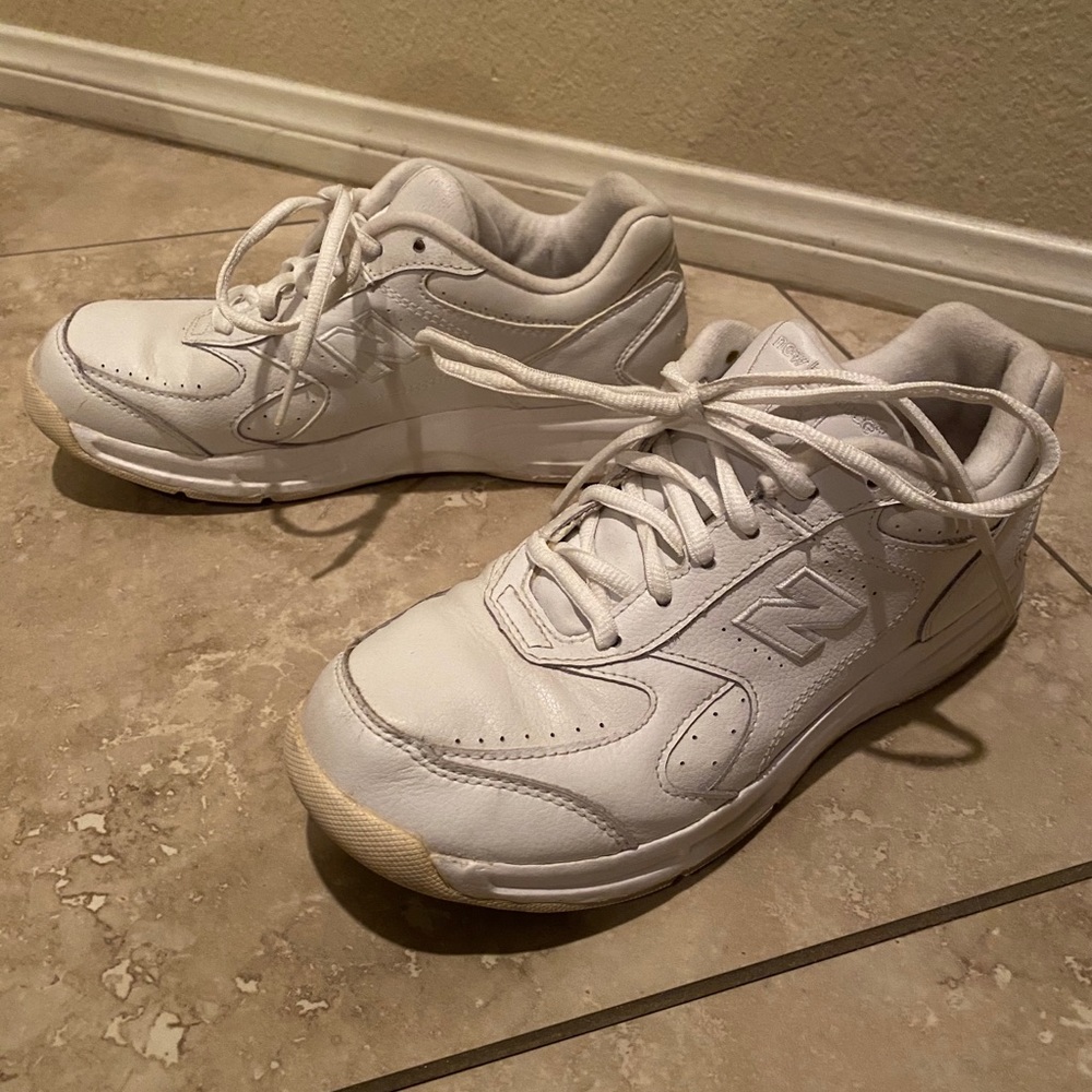 New Balance 575